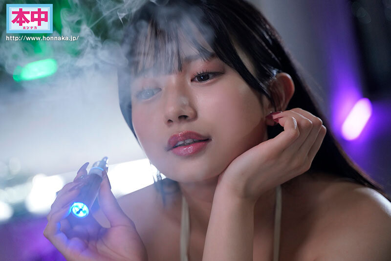 本当にあった!キメセクnight 港区男子に媚薬を吸わされ死ぬほどイカされ中出しされた淫乱覚醒トリップ性交 北岡果林 1枚目