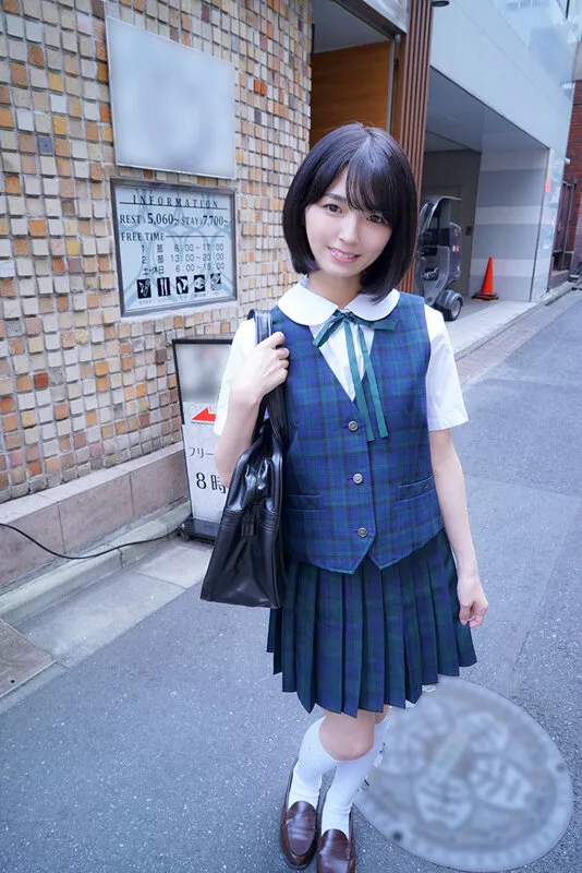 【倉本すみれ】生徒会長の乳首責めで固くなった肉棒を桃色ワレメに生挿入｜jrba00002